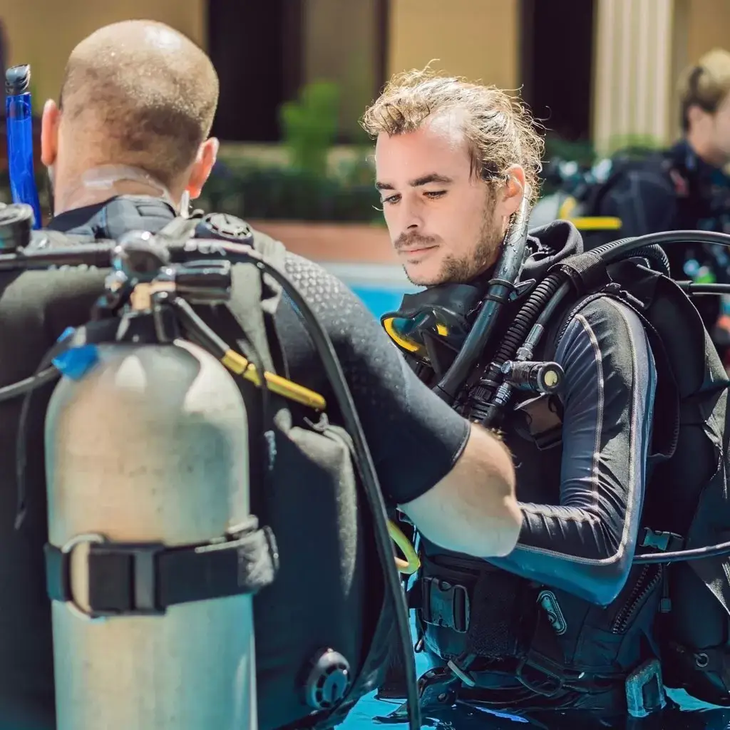 PADI Advanced Open Water Diver 6 PADI INSTRUCTOR COSTA RICA